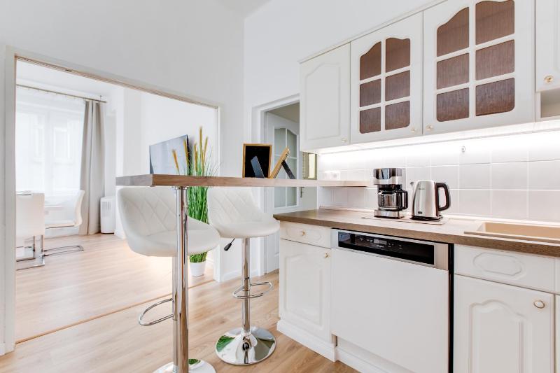 Wenceslas Square Royal Two Bedroom Apartment - image 12