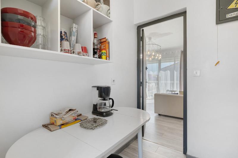 Appartement terrasse proche plage - image 8