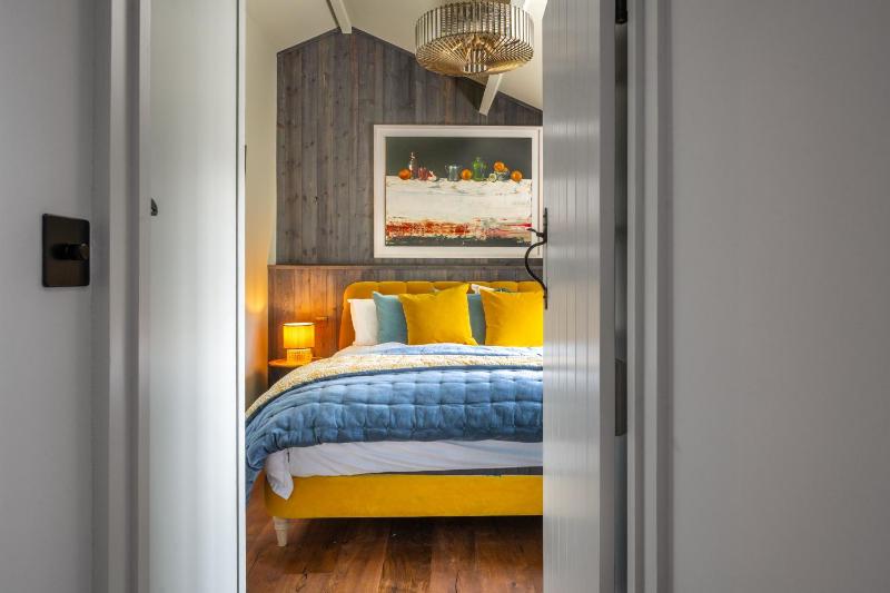 Watermill Cottage - image 11