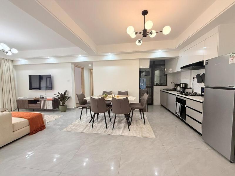 Luxe Family home Westlands - image 2