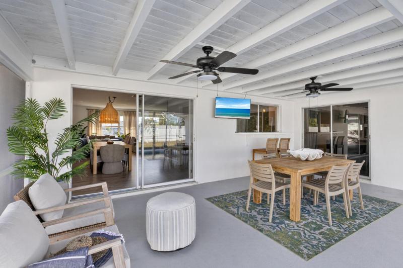 Family and Dog-Friendly Pool Home Bikes Lanai - image 44