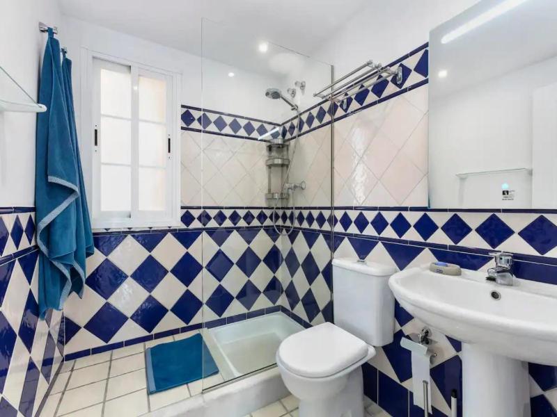 New apartment 300 mts from Marbella beach - Pass the Keys - image 18