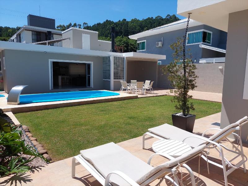 Casa em Canasvieiras com Piscina - image 43