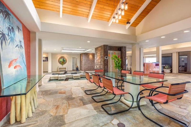 Waterfall House - Hawaii - image 9