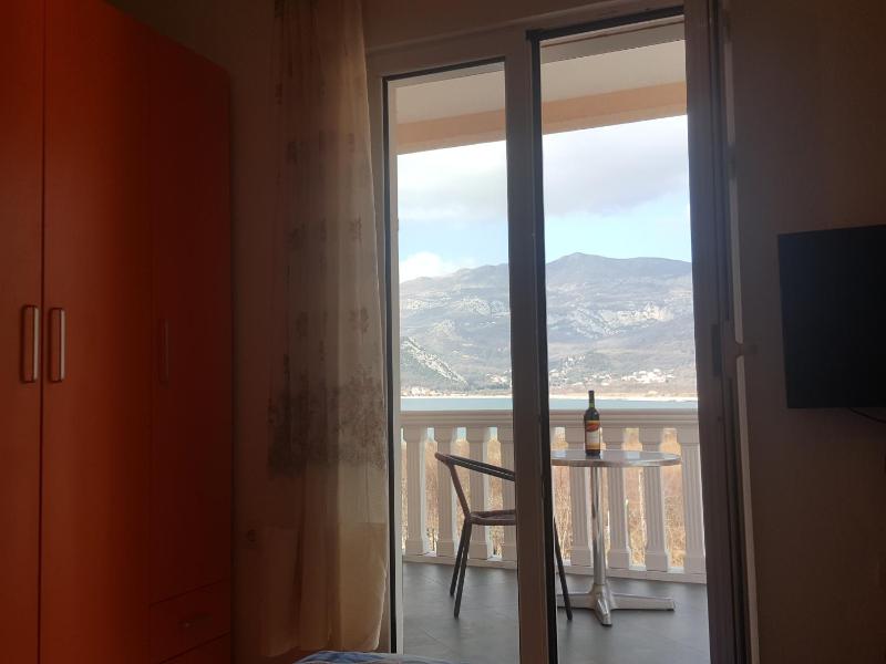 Studio with Sea View image 4