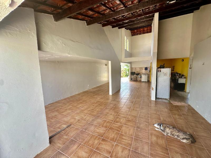 Casa de Praia com Piscina no Porto das Dunas 7 Quartos e Garagem para 6 Carros 5min da Praia - image 10