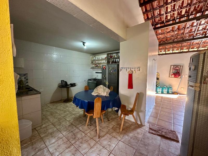 Casa de Praia com Piscina no Porto das Dunas 7 Quartos e Garagem para 6 Carros 5min da Praia - image 7