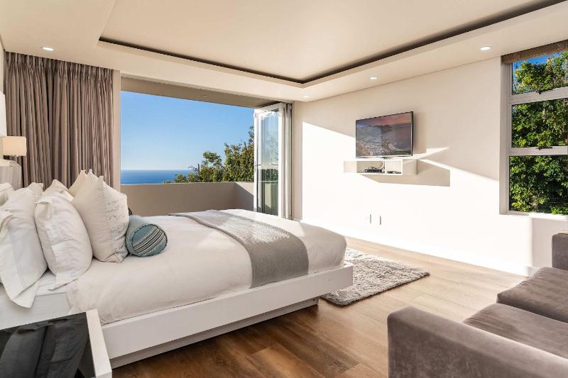 Ravensteyn Villa - Lux villa with Sea Views & Pool - image 15