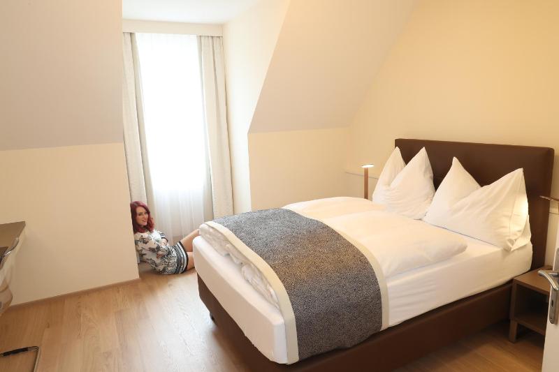 Two-Bedroom Apartment image 3