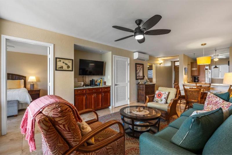 MENEHUNE SHORES #507 condo - image 20