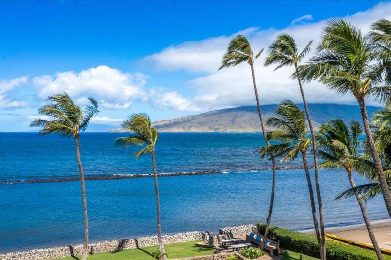 MENEHUNE SHORES #507 condo - image 34
