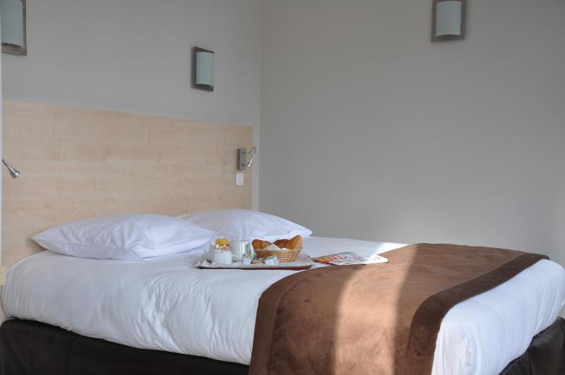 Hotel Foch Nancy Gare - image 42