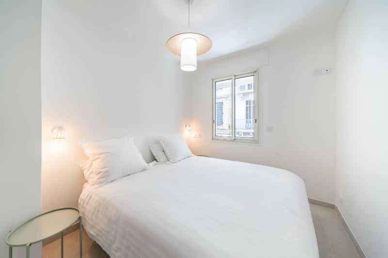 Chic appartement 2 pièces - image 14
