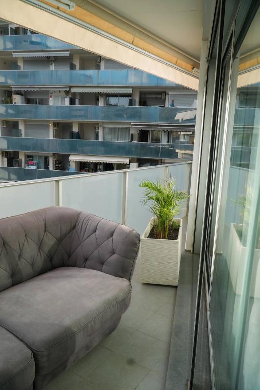 Stylish Benidorm apartment pools sauna terrace - image 38