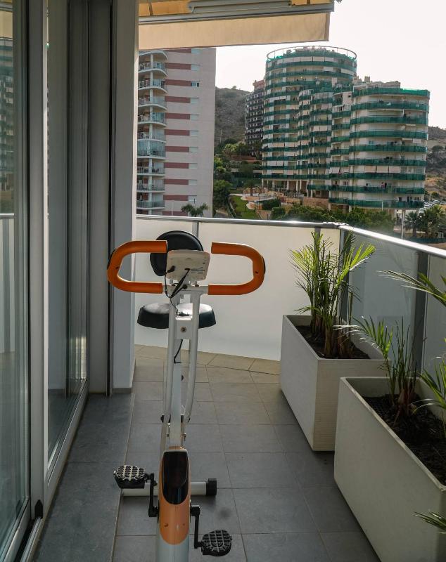 Stylish Benidorm apartment pools sauna terrace - image 22