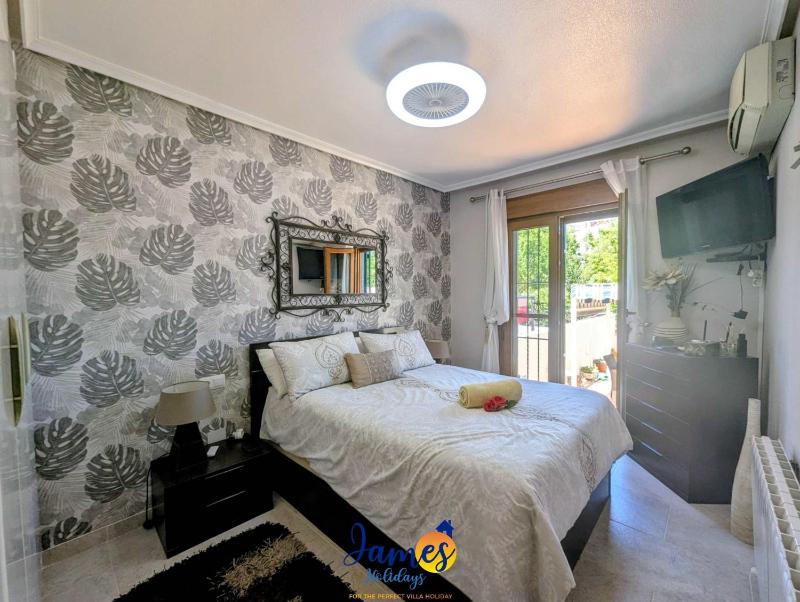 Cosy Family & Pet-Friendly Retreat VM87 - image 21