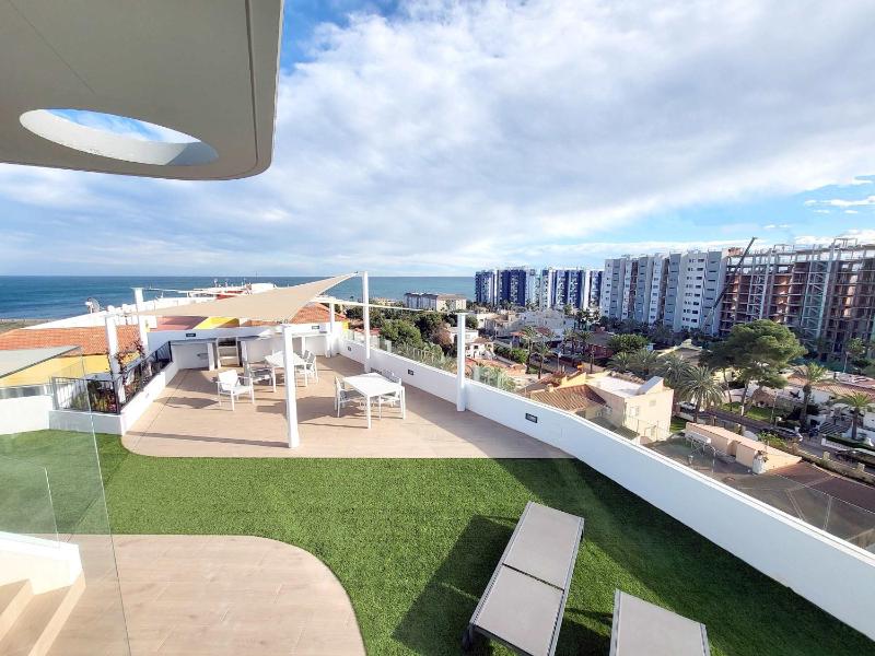 Rooftop Infinity Pool Escape PP36 - image 11