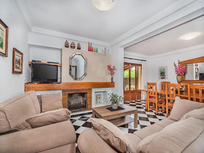Elegant Pool Villa in Alcúdia - image 18