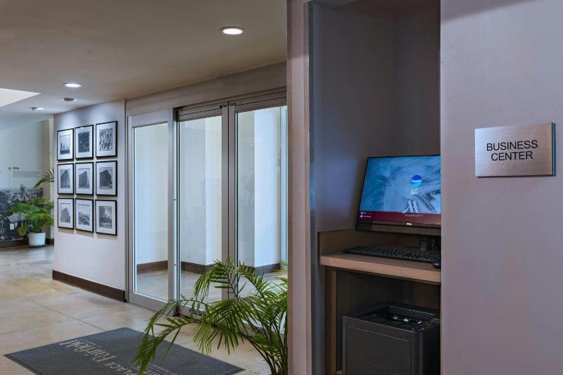 TownePlace Suites by Marriott Dallas Downtown - image 29