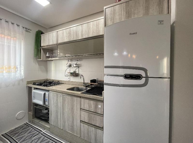 Jardim Acácias - Apartamento com 2 Dormitórios sendo 1 suíte a apenas 6 minutos da Praia de Palmas - image 4