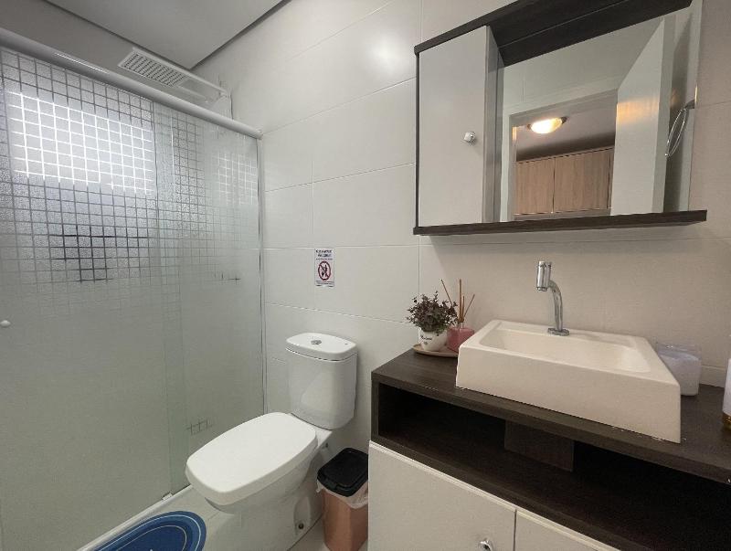 Jardim Acácias - Apartamento com 2 Dormitórios sendo 1 suíte a apenas 6 minutos da Praia de Palmas - image 13
