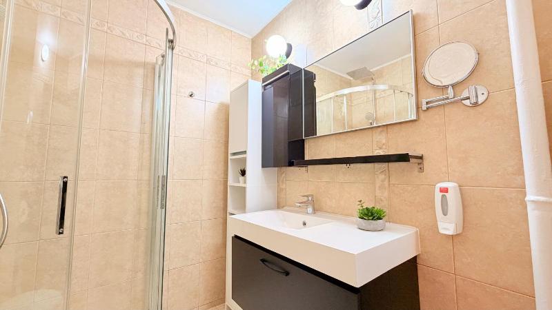 The Central Nest - 1BR Steps from Athenaeum - image 13