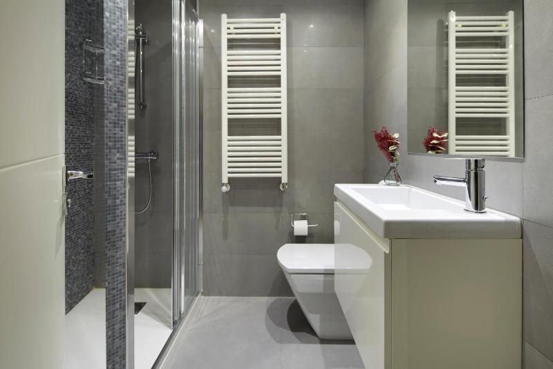 Hika Mika Apartment by FeelFree Rentals - image 15