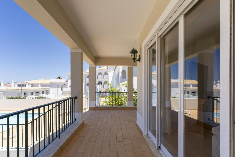 #416 Spacious Villa Private Pool BBQ & Parking - image 43