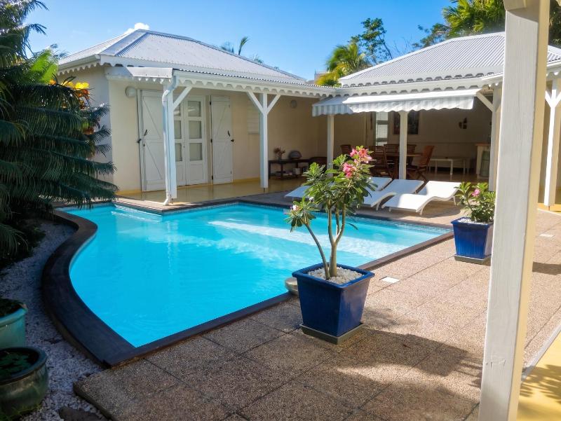 Villa accueillante à Saint-François piscine privée 120 m² - image 1