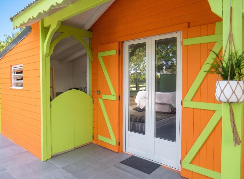 Maison avec terrasse à Saint-François 30 m² barbecue - image 13