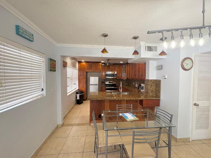 Ocean Sound's Hotel - image 26