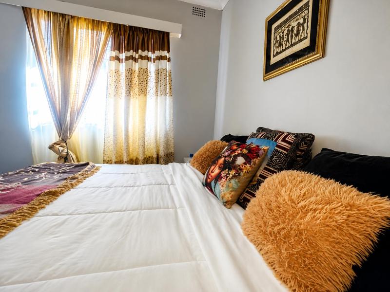 Toby's BnB Apartment - image 8