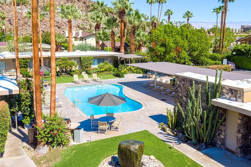 Desert Hills - 21 and Over - A Town & Desert Boutique Hotel - image 12