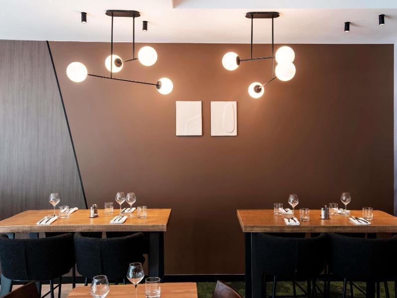 Novotel Grenoble Centre - image 10