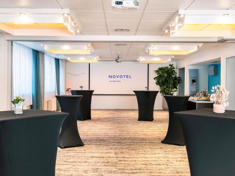 Novotel Grenoble Centre - image 26