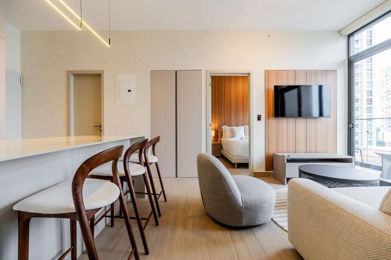 The Hub by Wynwood House - image 8