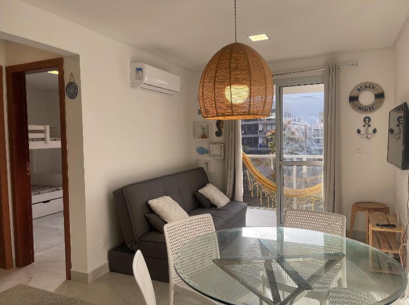 Urbanize - Apartamento aconchegante á apenas 6 minutos da Praia de Palmas - image 2