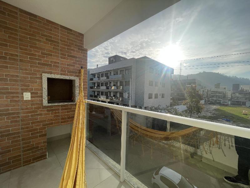 Urbanize - Apartamento aconchegante á apenas 6 minutos da Praia de Palmas - image 11