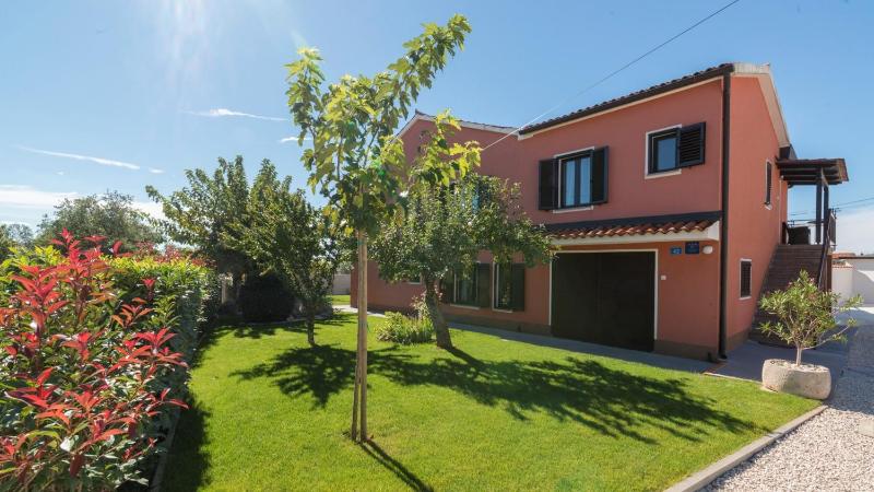 Family friendly house with a swimming pool Umag - 27190 - image 4