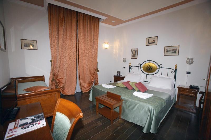 Double or Twin Room with View image 3