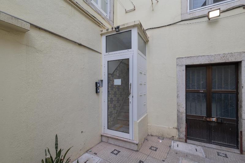Rossio Apartments - image 8