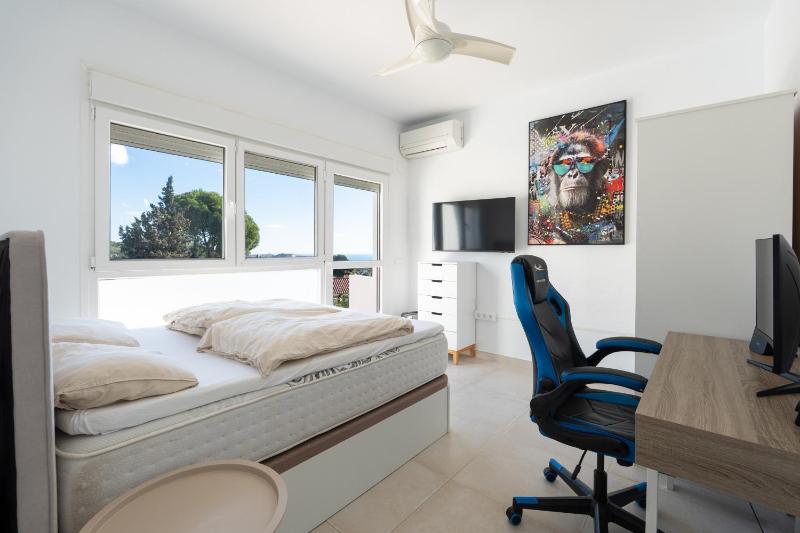 Villa Linn - Modern Family Villa Mijas - image 33