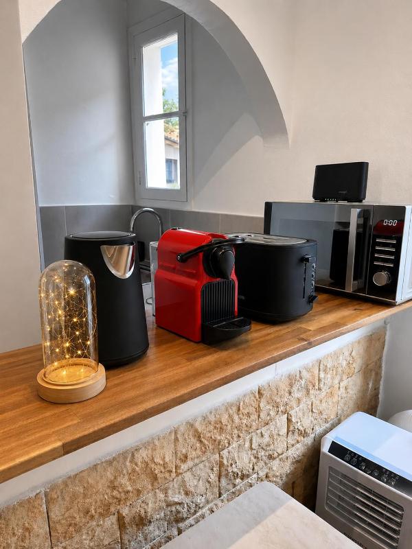 1BR Flat with Mezzanine Near Eiffel Tower & Metro - image 14