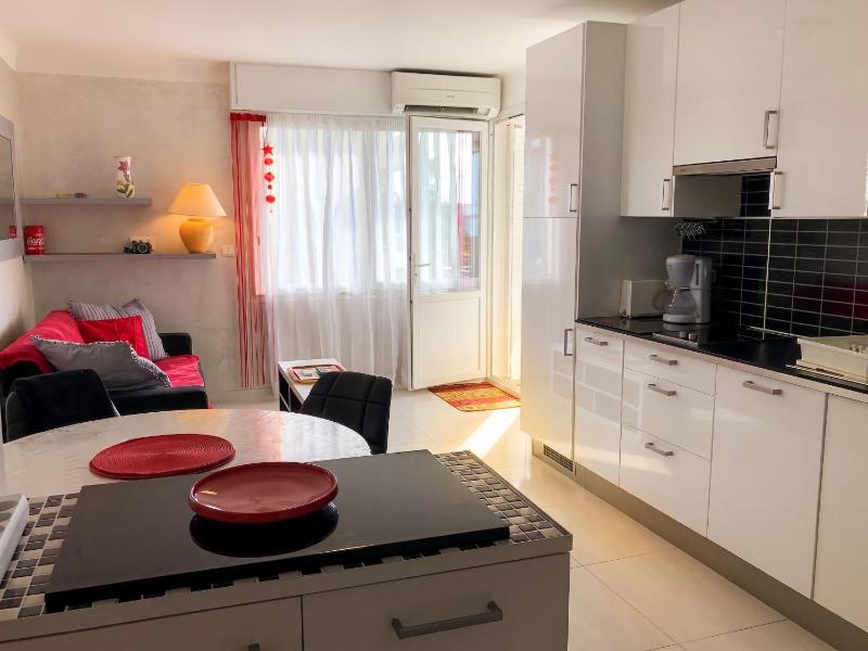 Appartement charmant à Cannes avec vue sur la mer 33 m² - image 6