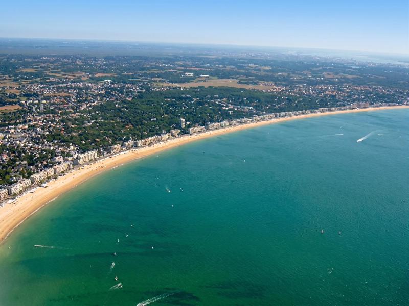 Charmant appartement à La Baule 67 m² vue jardin et mer - image 15
