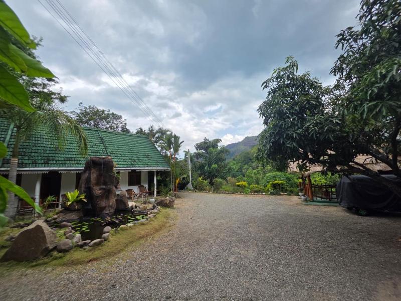 HILL SIDE RESORT - Ella - image 30