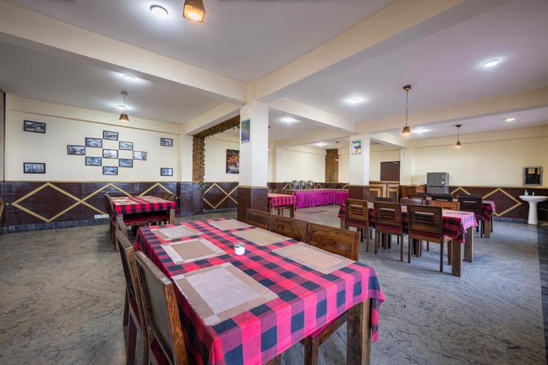 The Prakriti Ayurveda l Lift l Power Backup l Pure Veg l Multi Cuisine Restaurant l Free Parking l By Exotic Stays - image 4