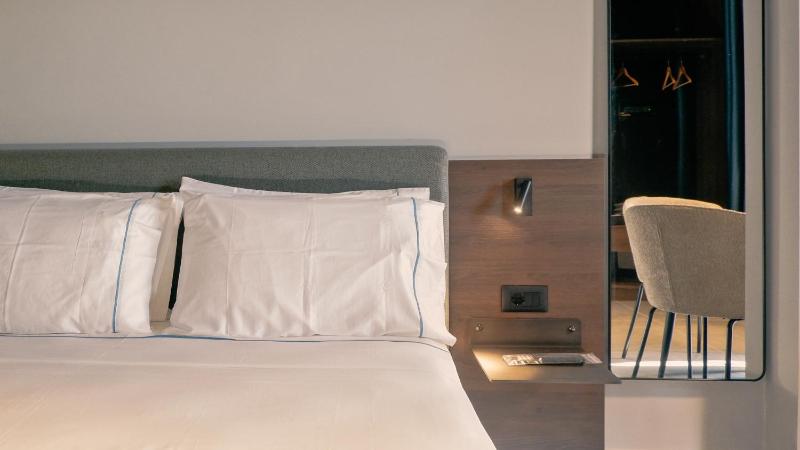 Eden Hotel - image 2