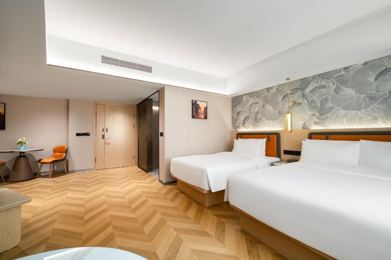 Huapeng International Hotel Guangzhou Train Station Wanda Plaza - image 7