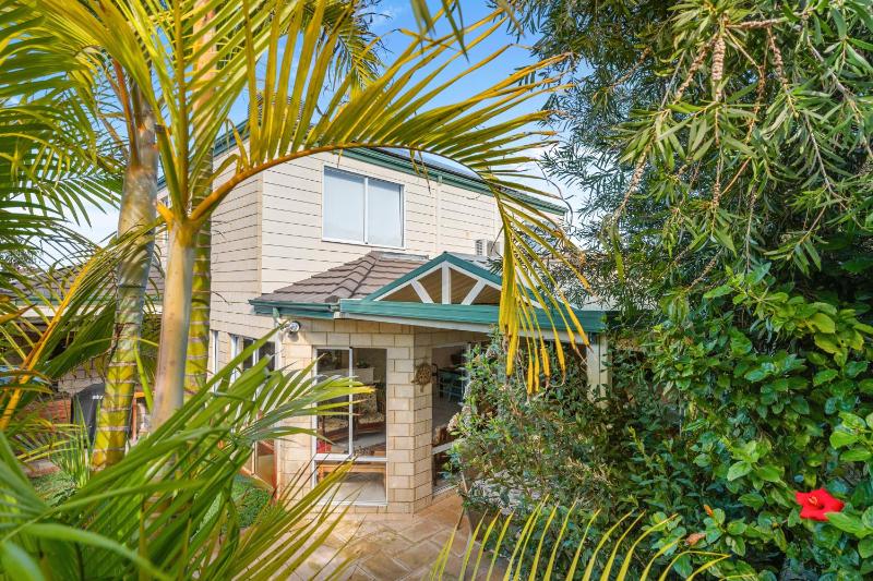 Riverside Retreat Near Curtin Uni & Lo Quay Café - image 2
